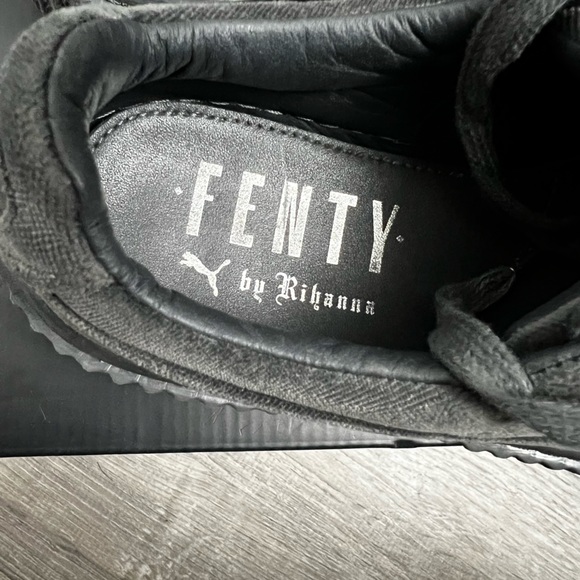 RIHANNA FENTY x PUMA VELVET CREEPER - Picture 2 of 9